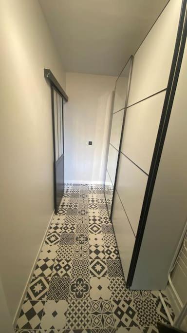 Grand Studio Refait A Neuf ! Yerres Exterior photo